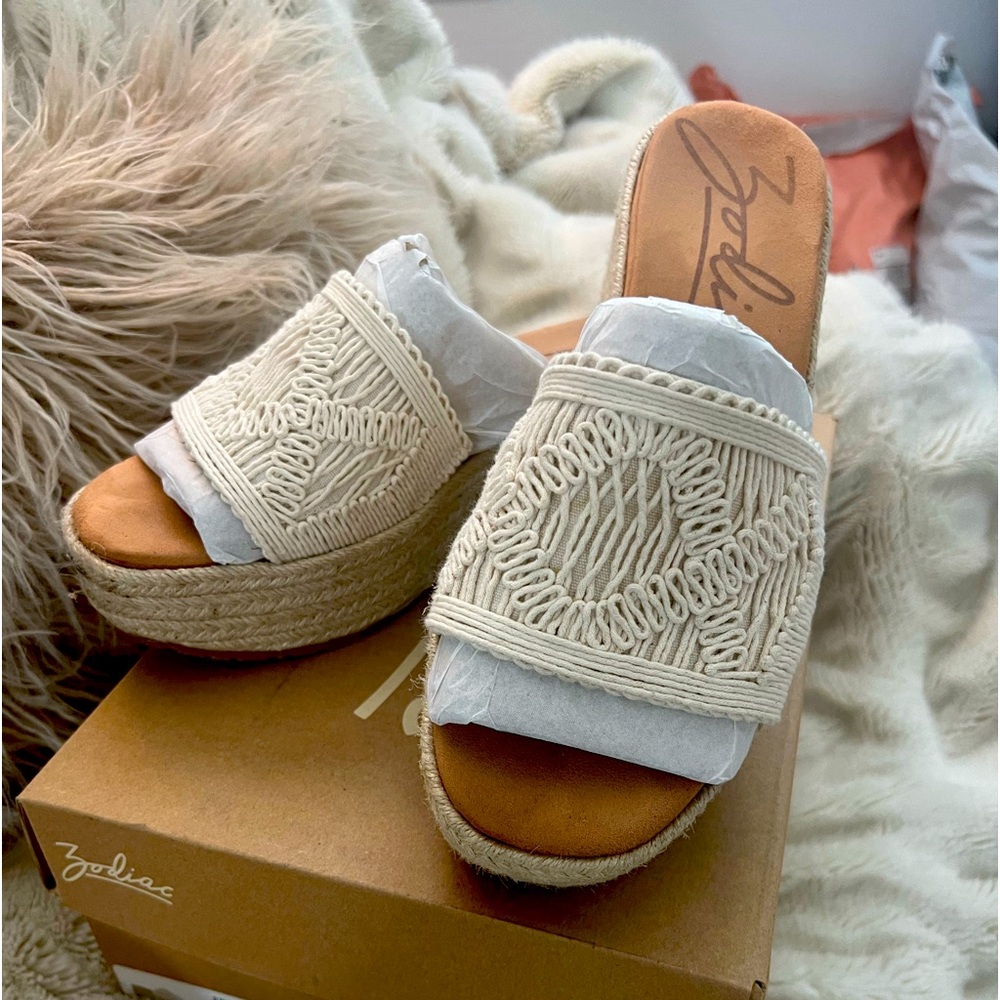 Zodiac June Crochet Open Toe Espadrilles size 9.5M